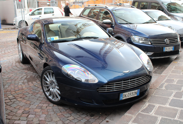 Aston Martin DB9