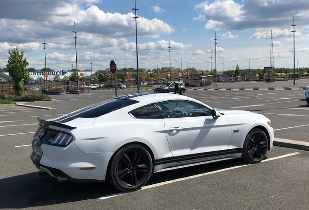 Ford Mustang GT 2015