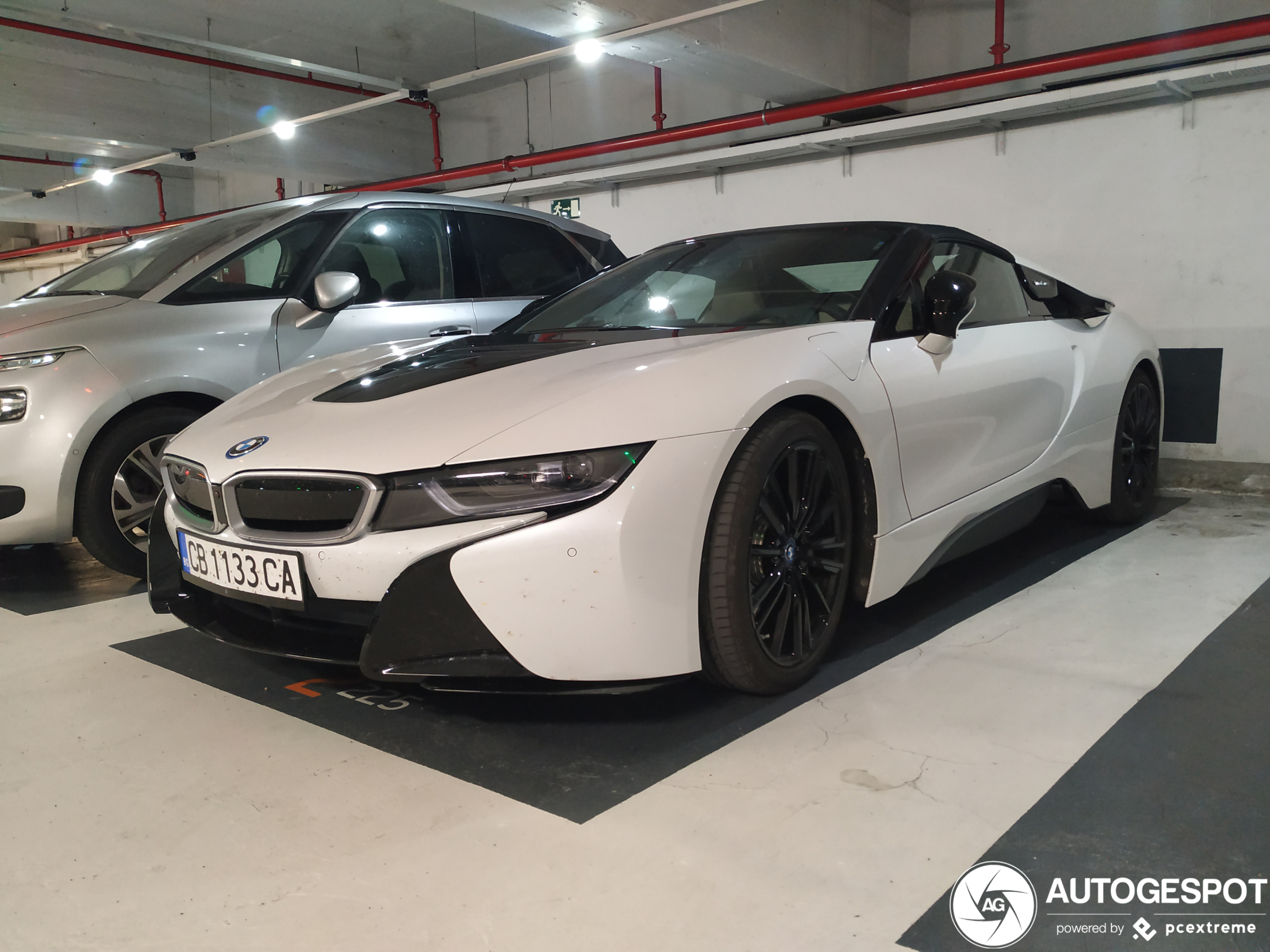 BMW i8 Roadster