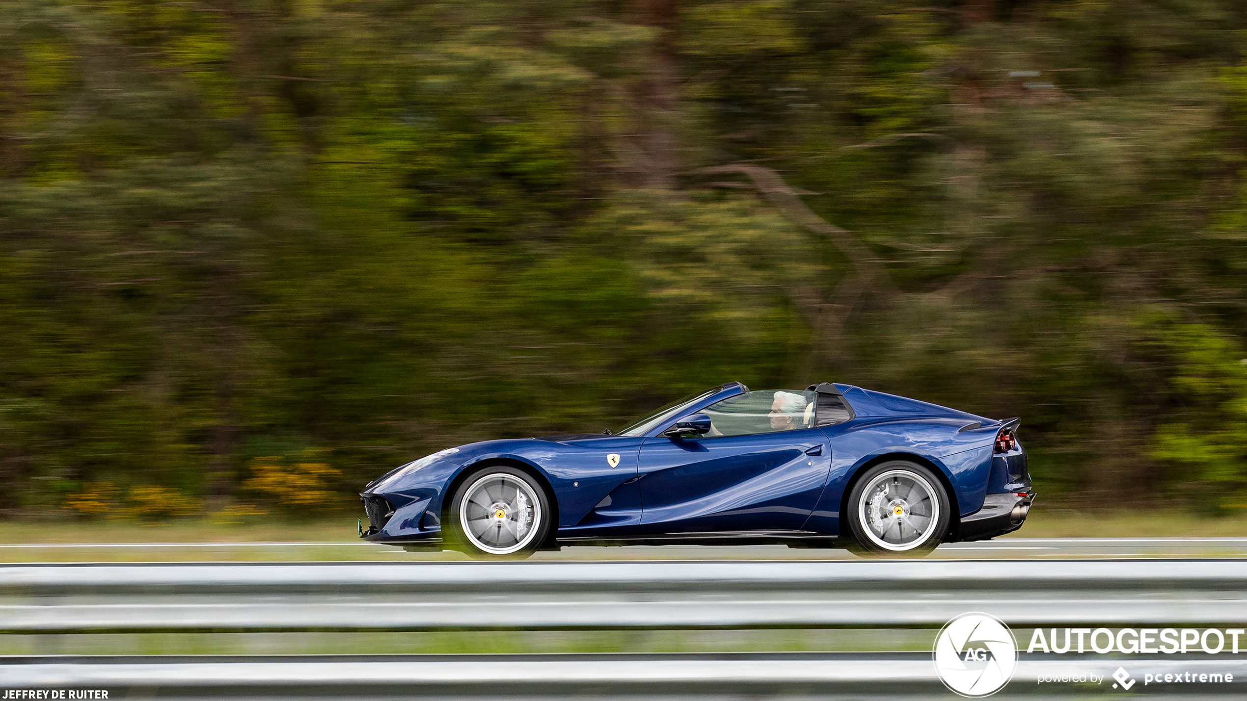 Ferrari 812 GTS