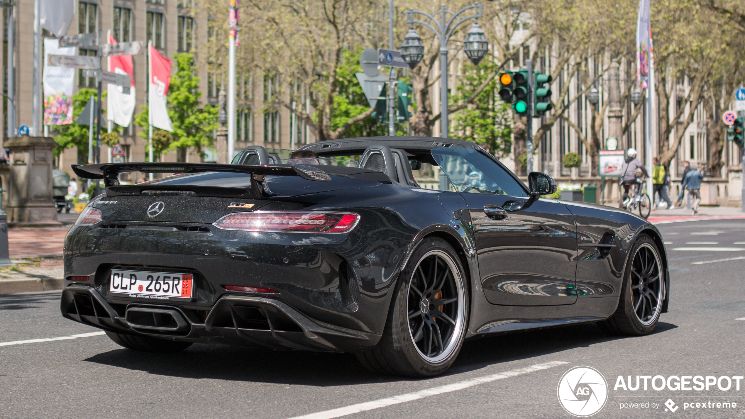 Mercedes-AMG GT R Roadster R190