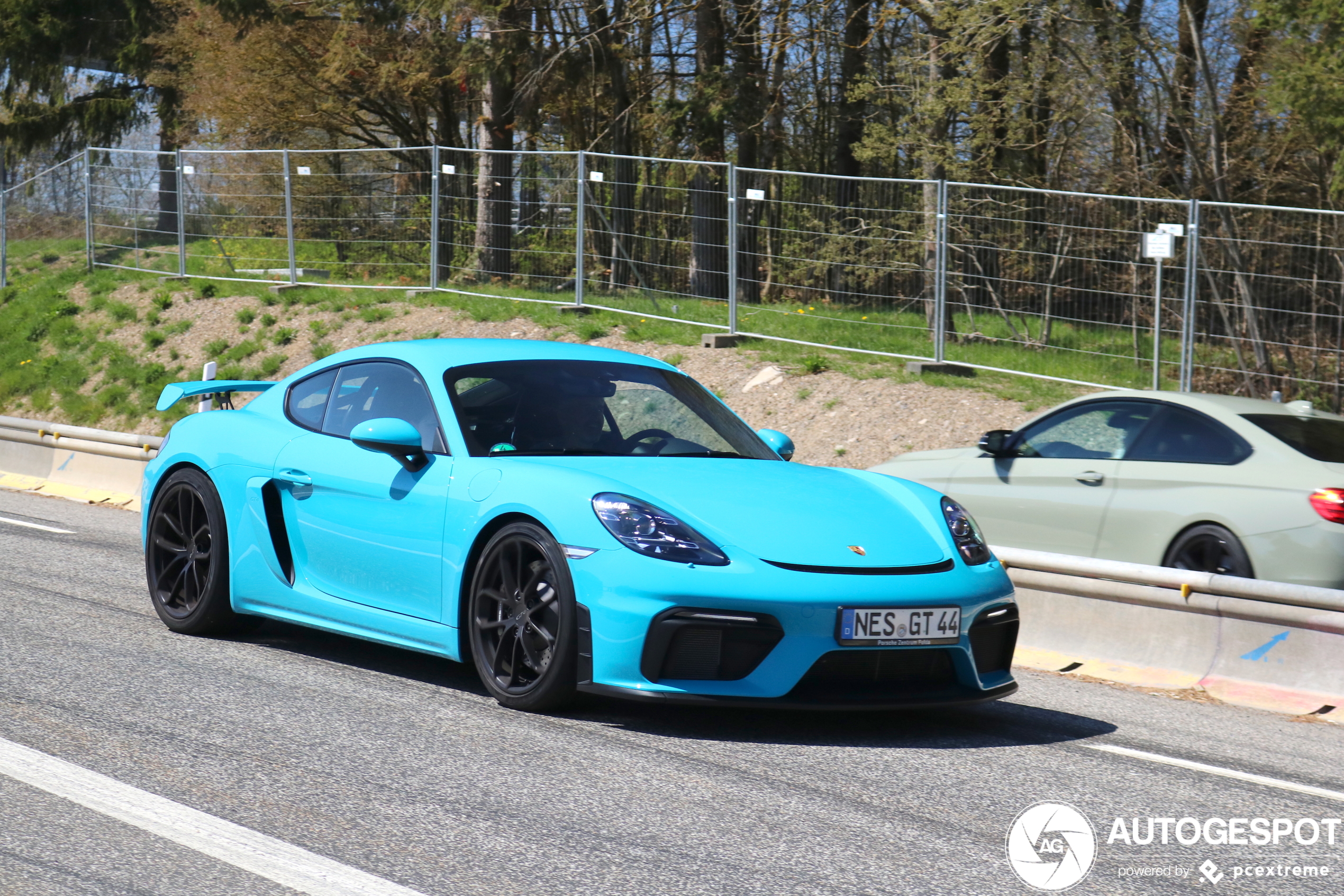 Porsche 718 Cayman GT4