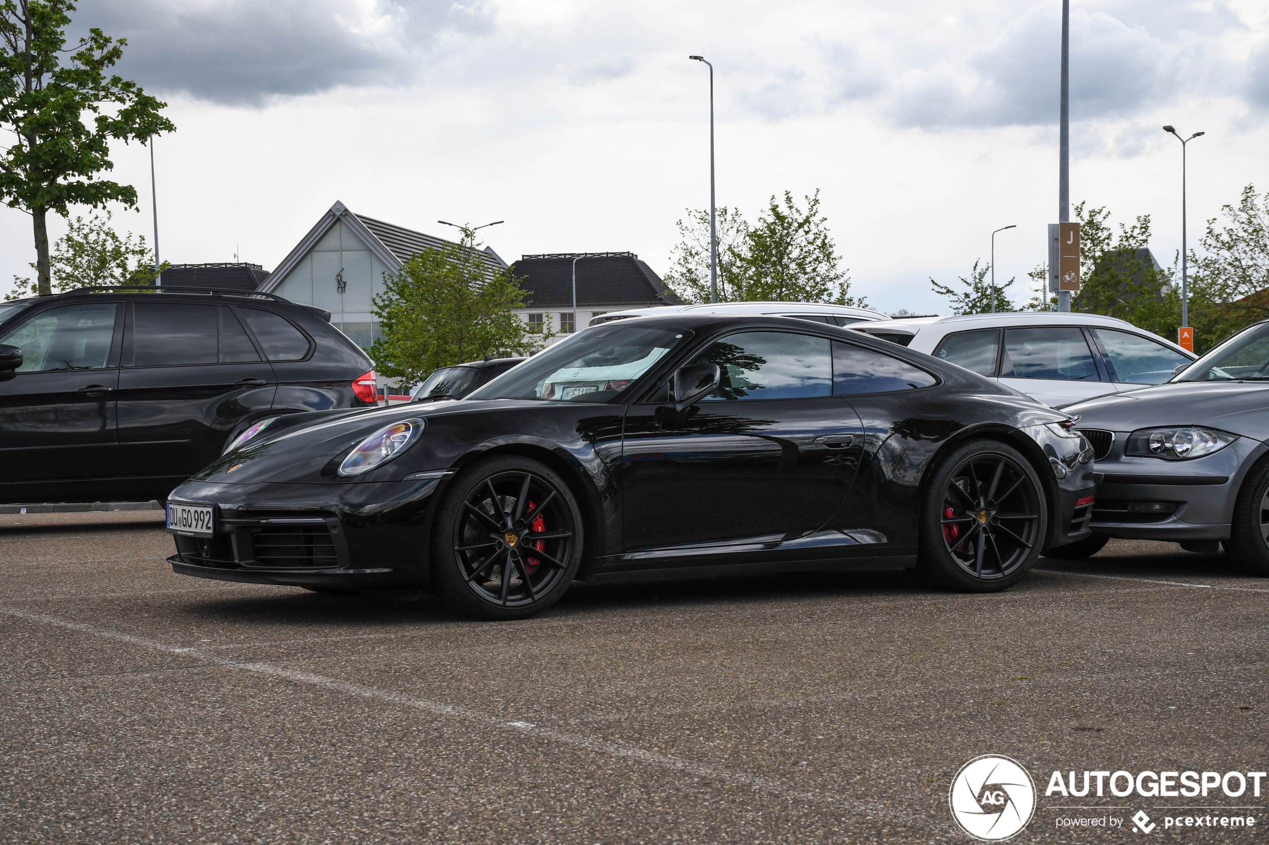 Porsche 992 Carrera 4S