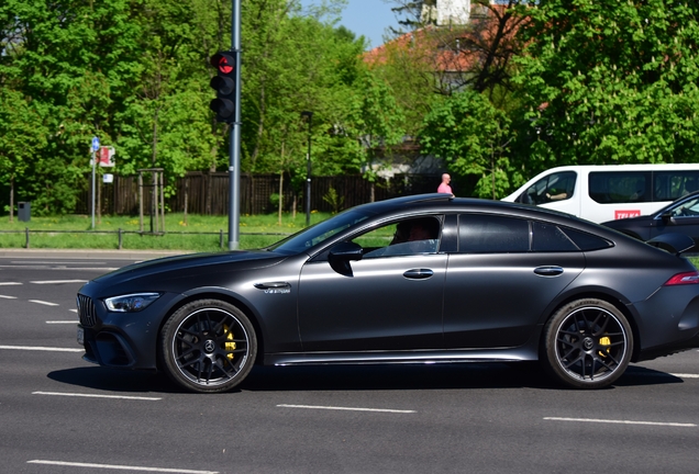 Mercedes-AMG GT 63 S X290