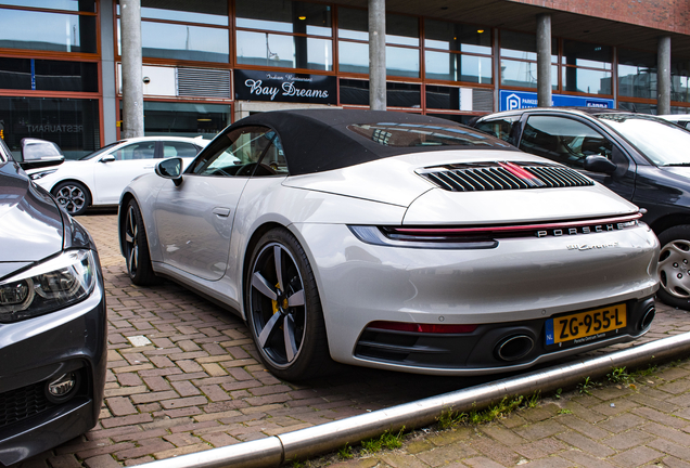 Porsche 992 Carrera 4S Cabriolet