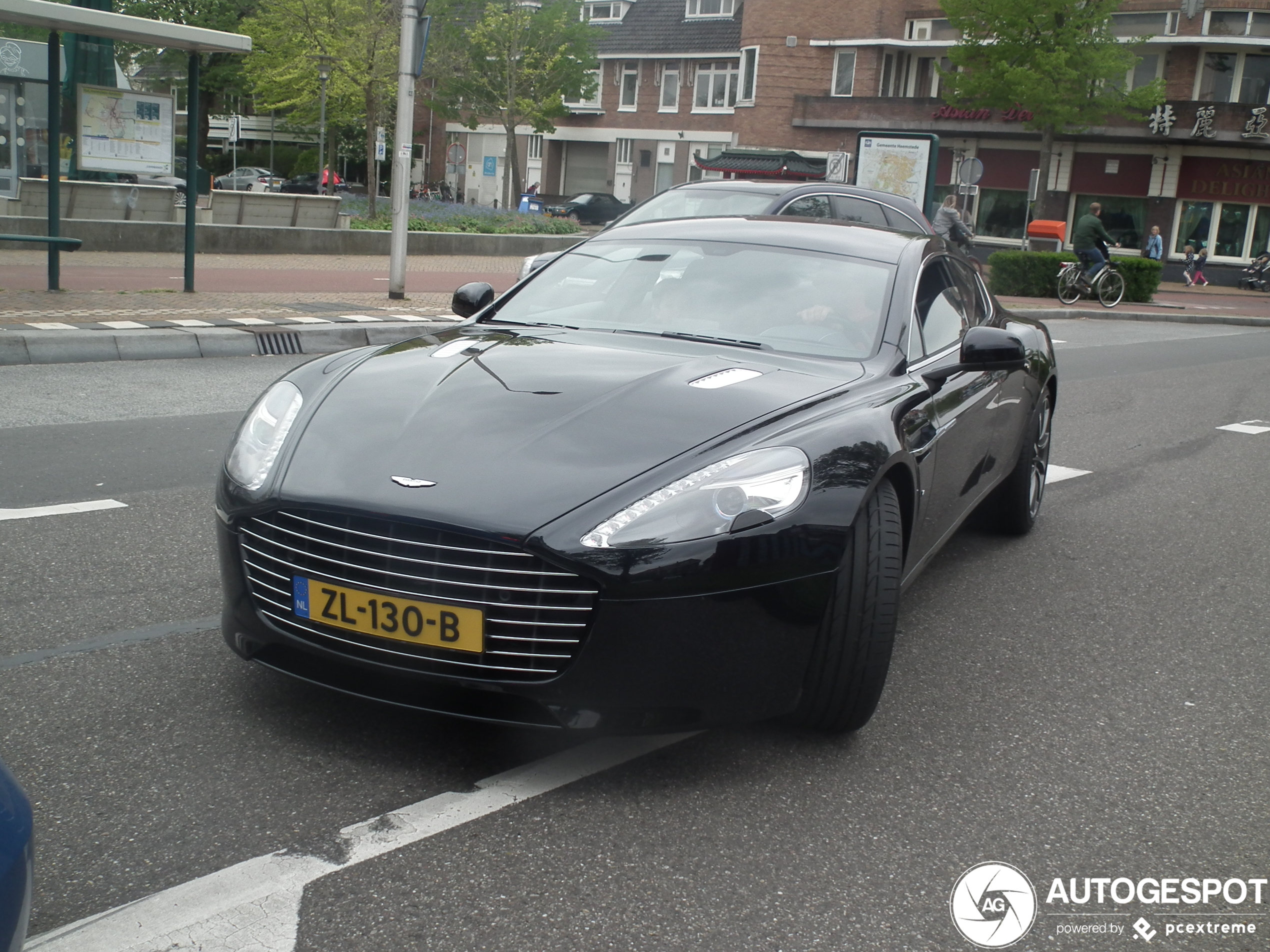 Aston Martin Rapide S