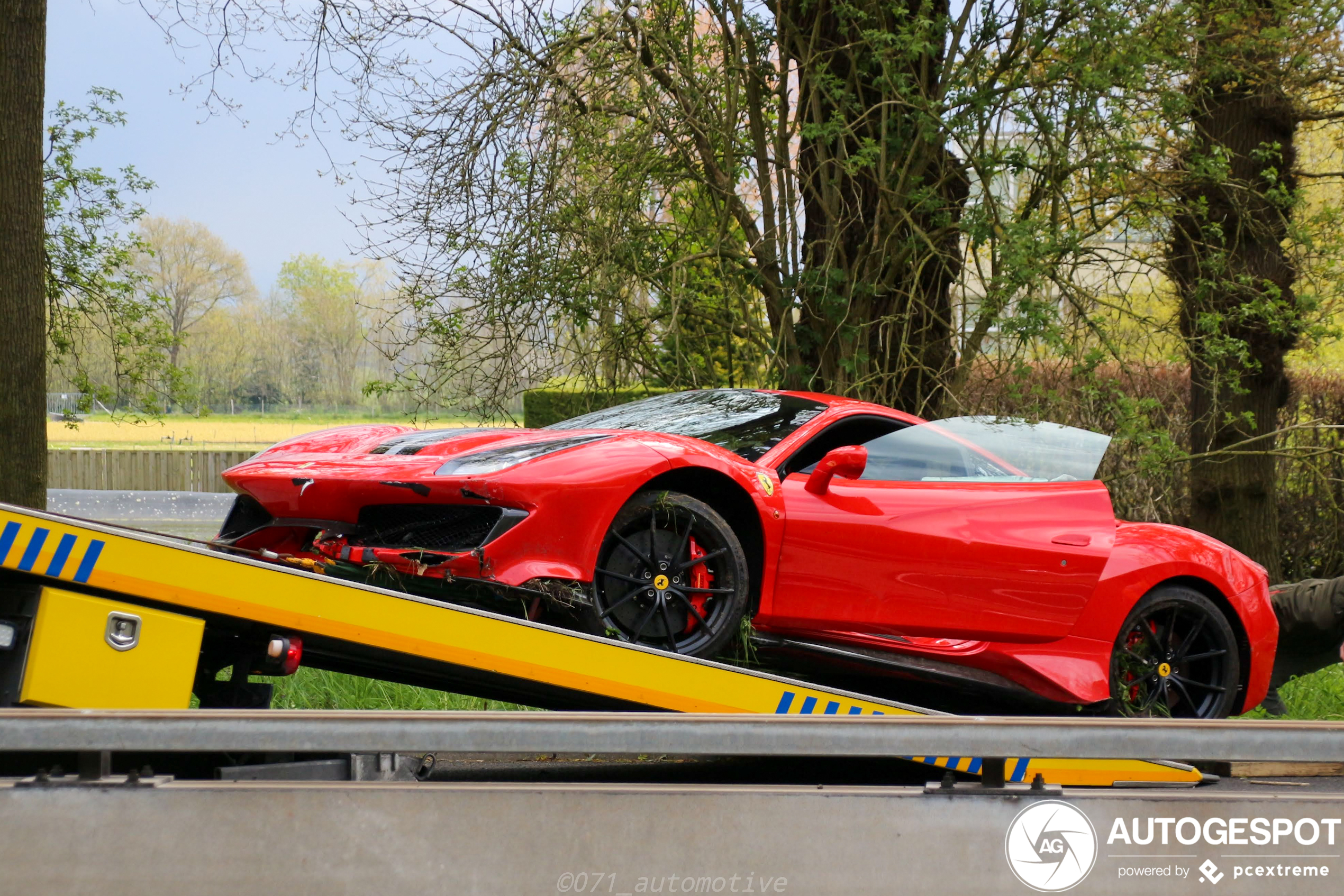 Ferrari 488 Pista