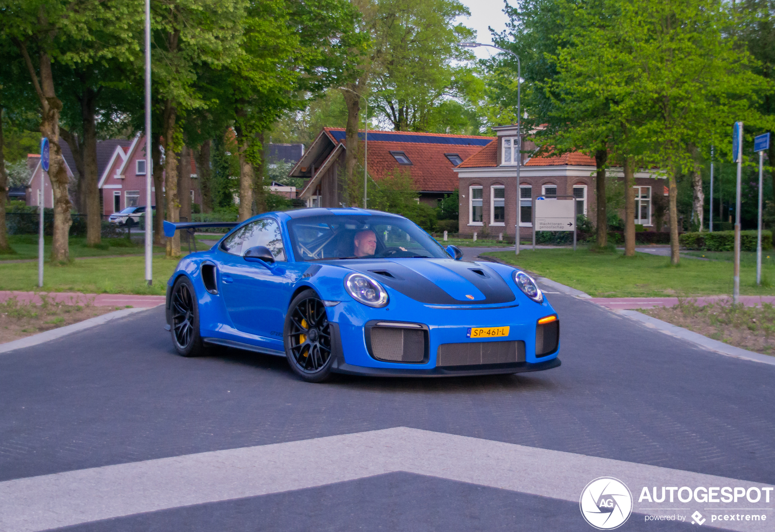 Porsche 991 GT2 RS Weissach Package