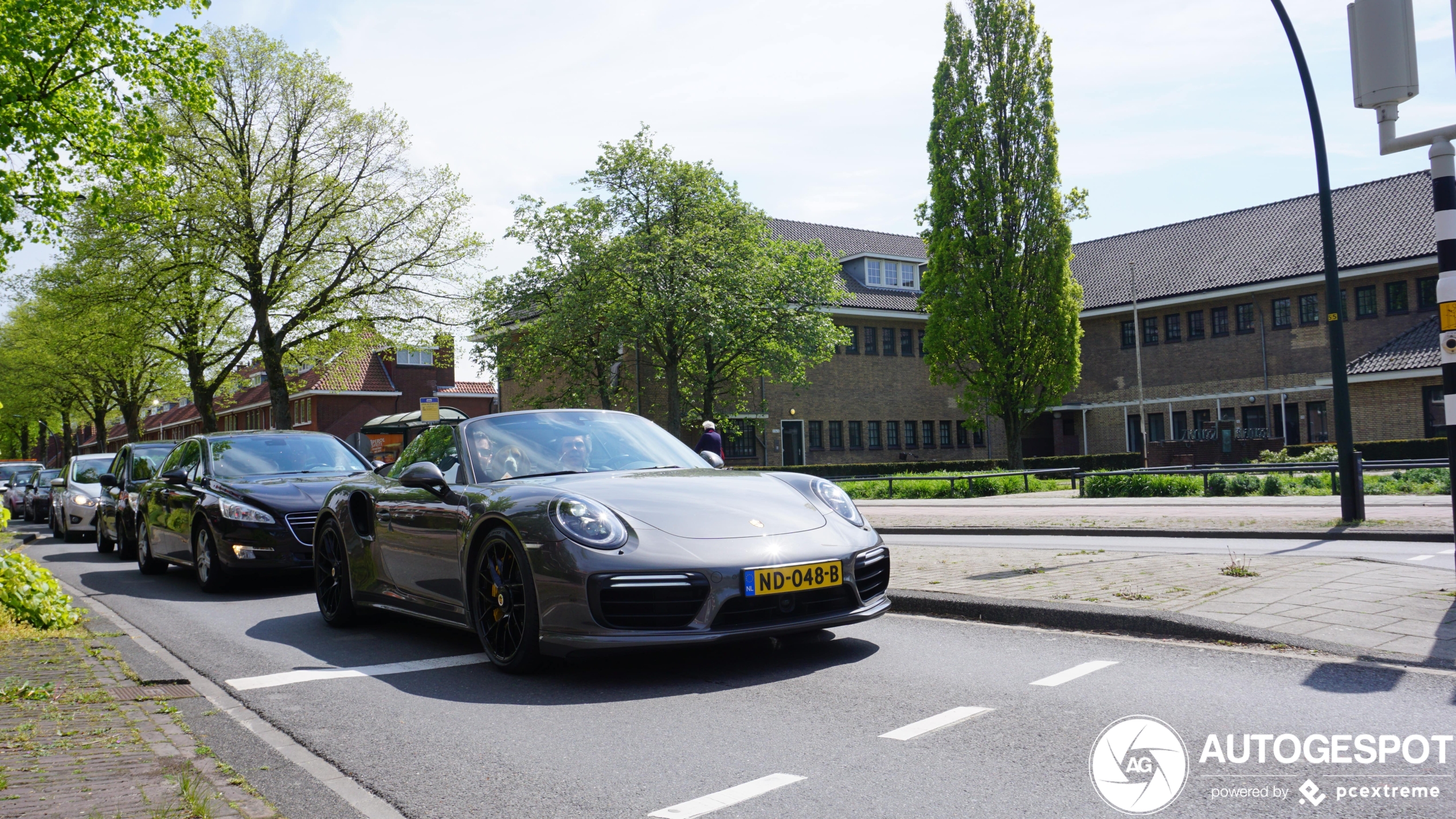 Porsche 991 Turbo S Cabriolet MkII