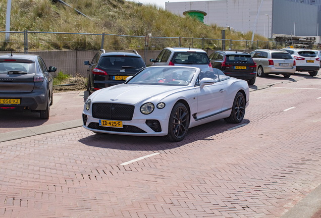 Bentley Continental GTC 2019 First Edition