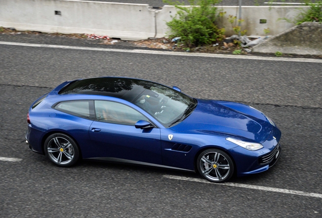 Ferrari GTC4Lusso