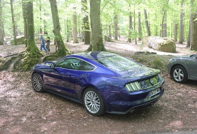 Ford Mustang GT 2015