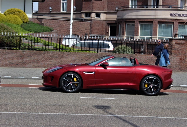 Jaguar F-TYPE R Convertible