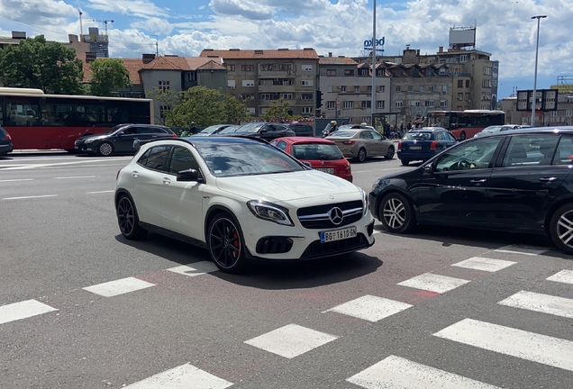 Mercedes-AMG GLA 45 X156 2017