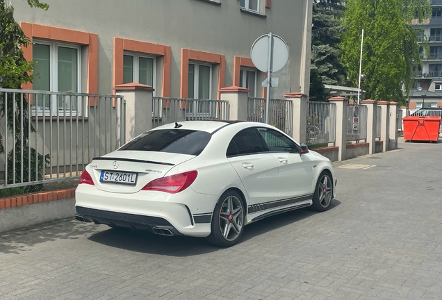 Mercedes-Benz CLA 45 AMG Edition 1 C117