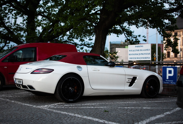 Mercedes-Benz SLS AMG GT Roadster