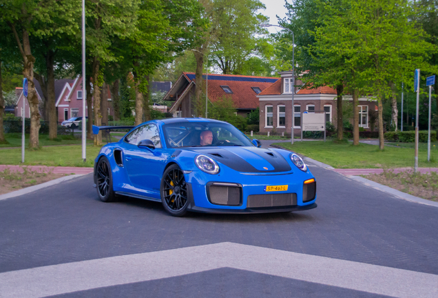 Porsche 991 GT2 RS Weissach Package