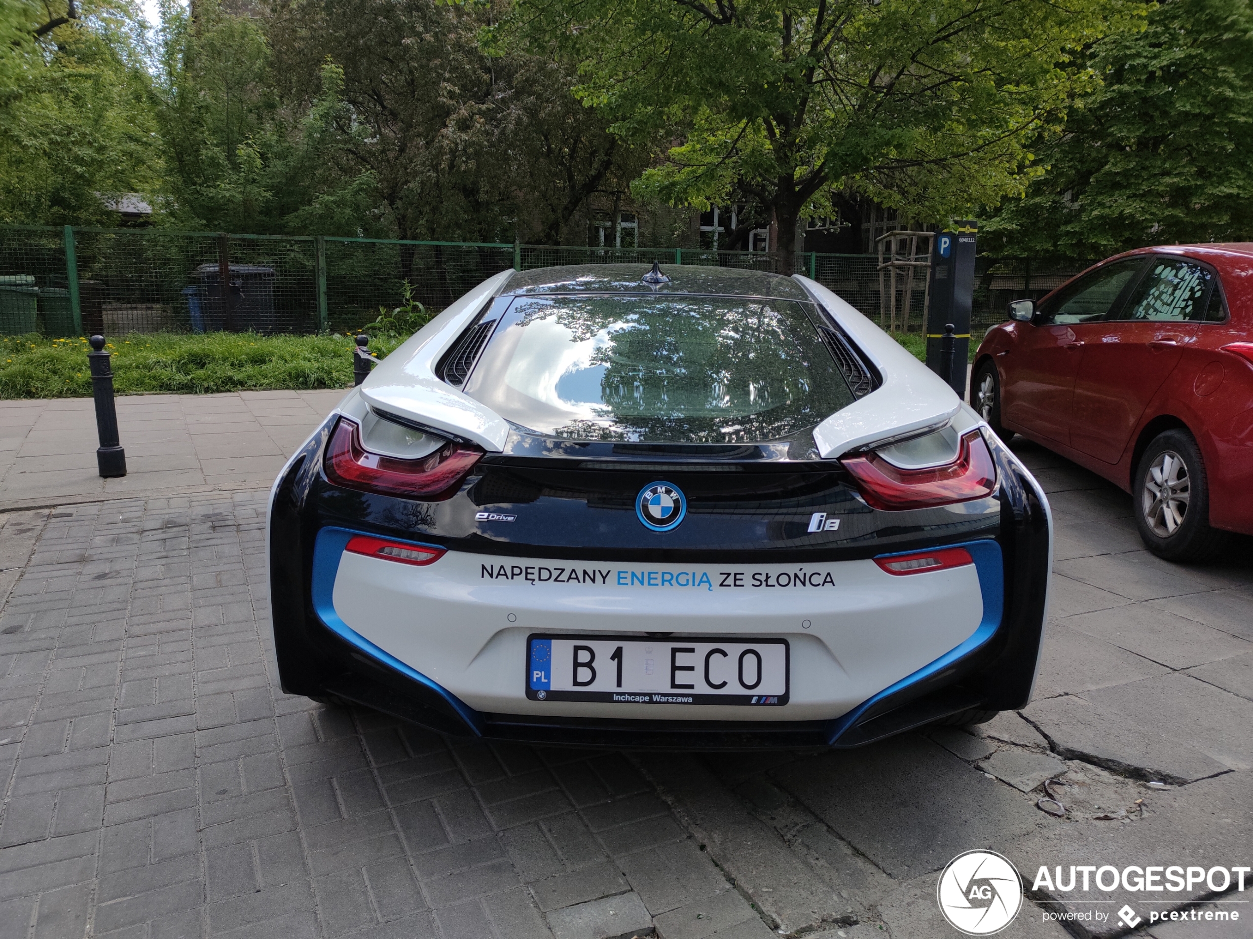 BMW i8