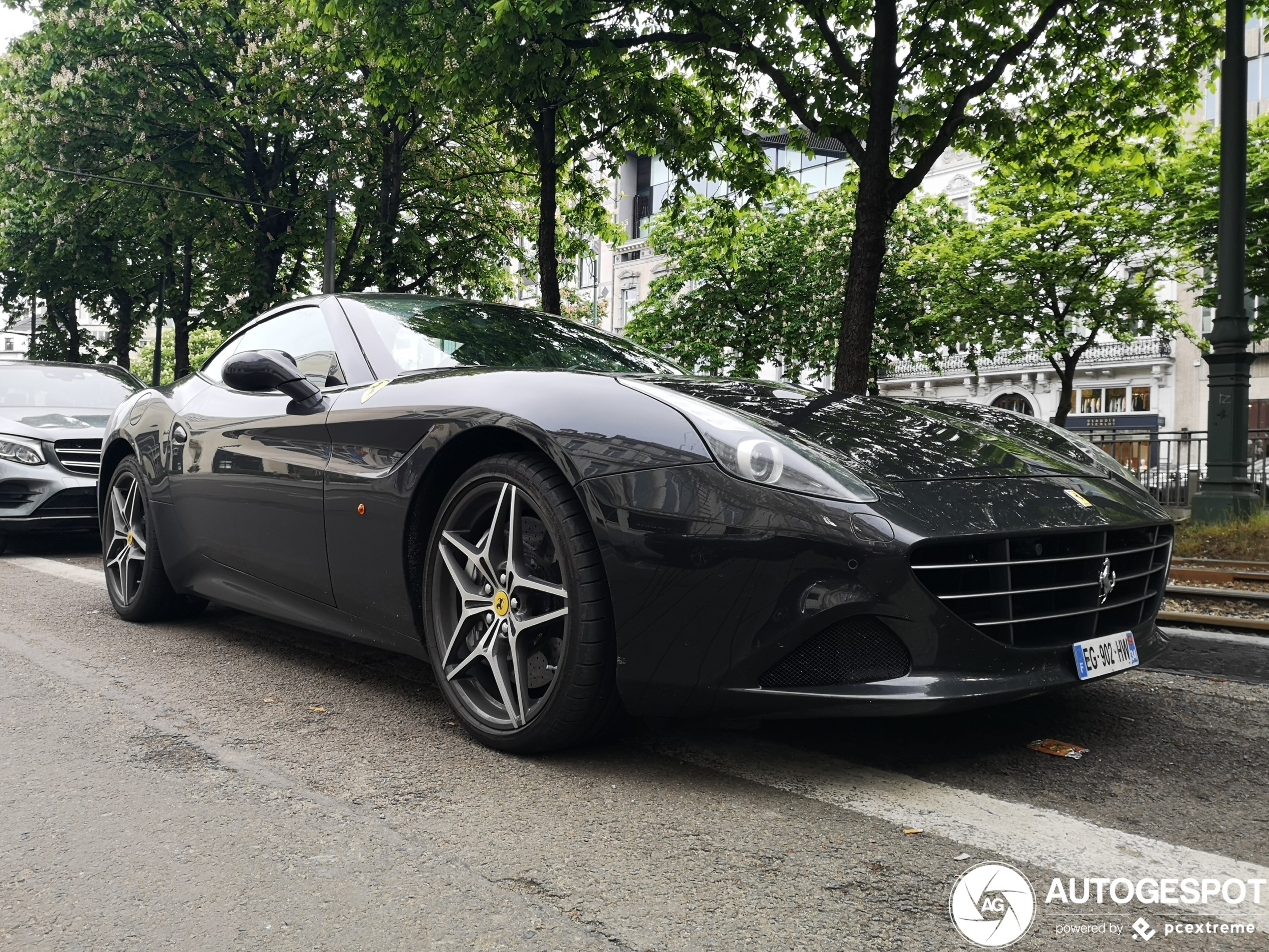 Ferrari California T