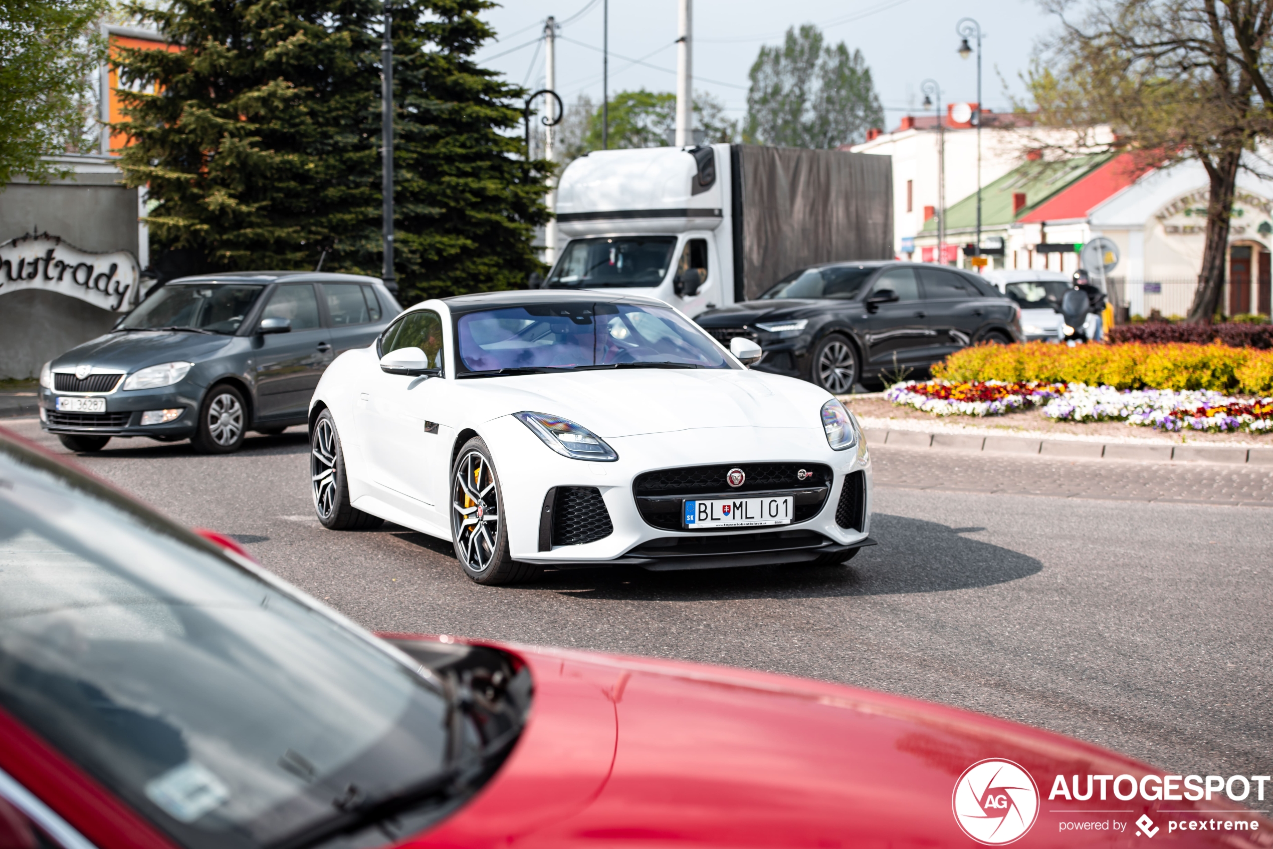 Jaguar F-TYPE SVR Coupé 2017