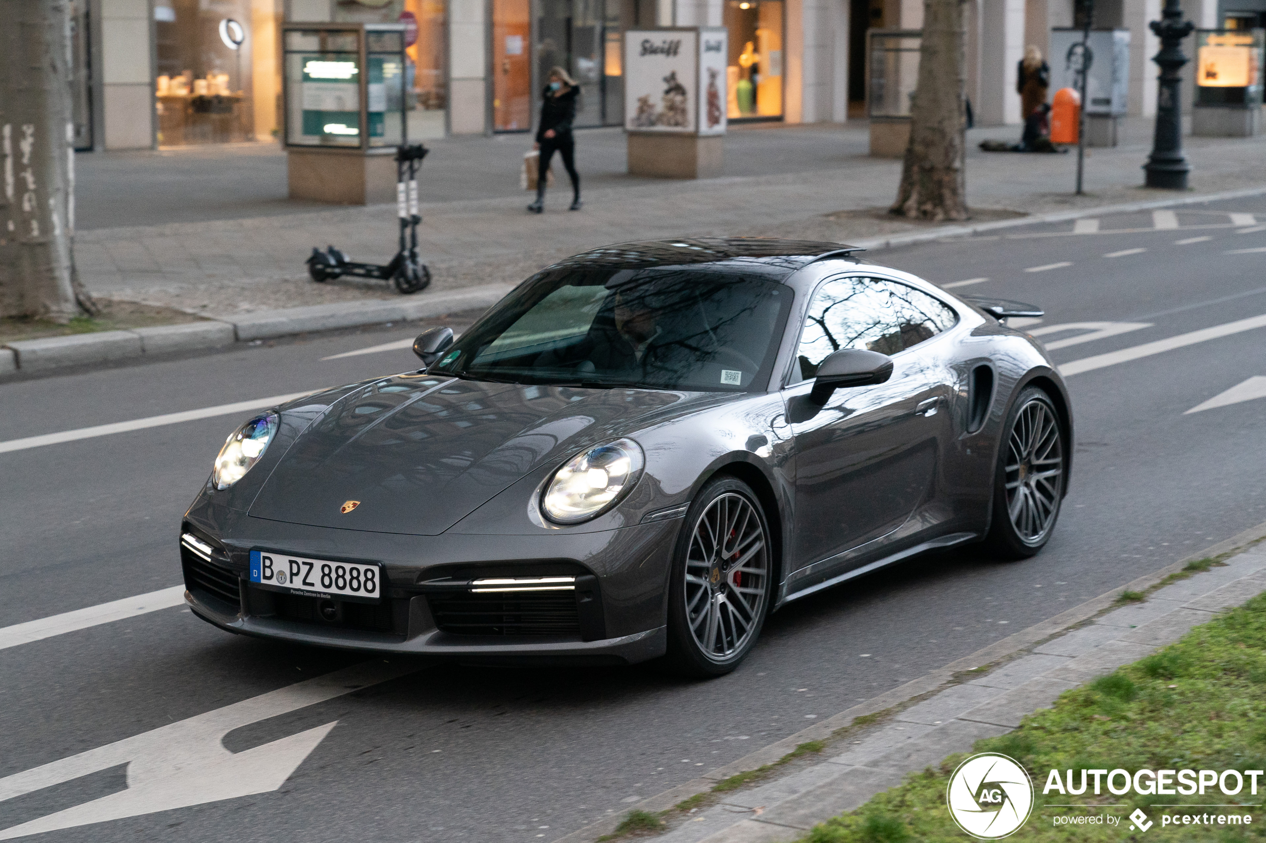 Porsche 992 Turbo