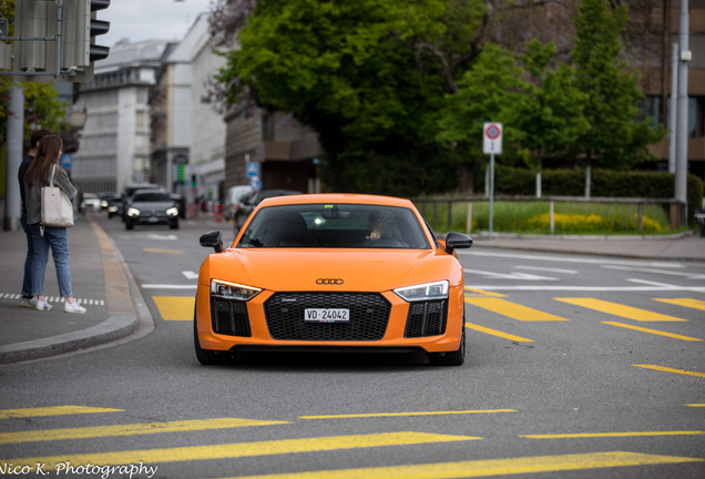 Audi R8 V10 Plus 2015