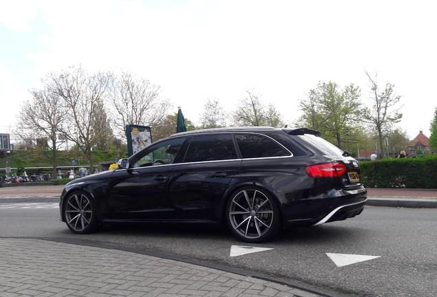 Audi RS4 Avant B8