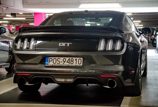 Ford Mustang GT 2015