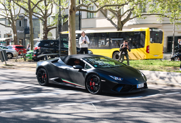 Lamborghini Huracán LP640-4 Performante Spyder