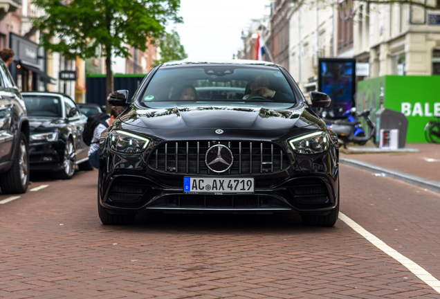 Mercedes-AMG E 63 S W213 2021