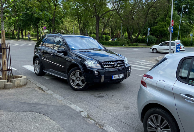 Mercedes-Benz ML 63 AMG W164