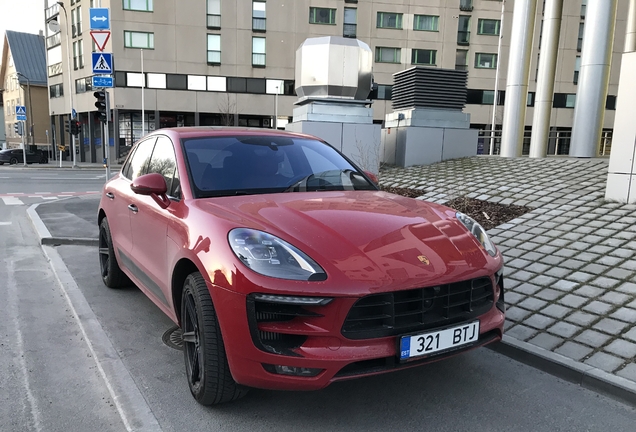 Porsche 95B Macan GTS