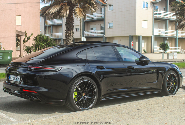 Porsche 971 Panamera Turbo S E-Hybrid