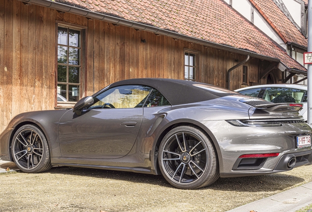 Porsche 992 Turbo S Cabriolet