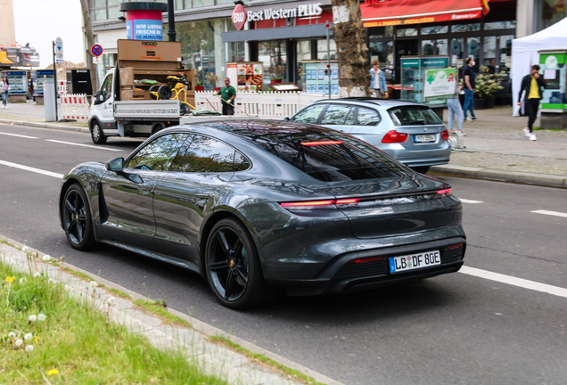 Porsche Taycan Turbo MkI
