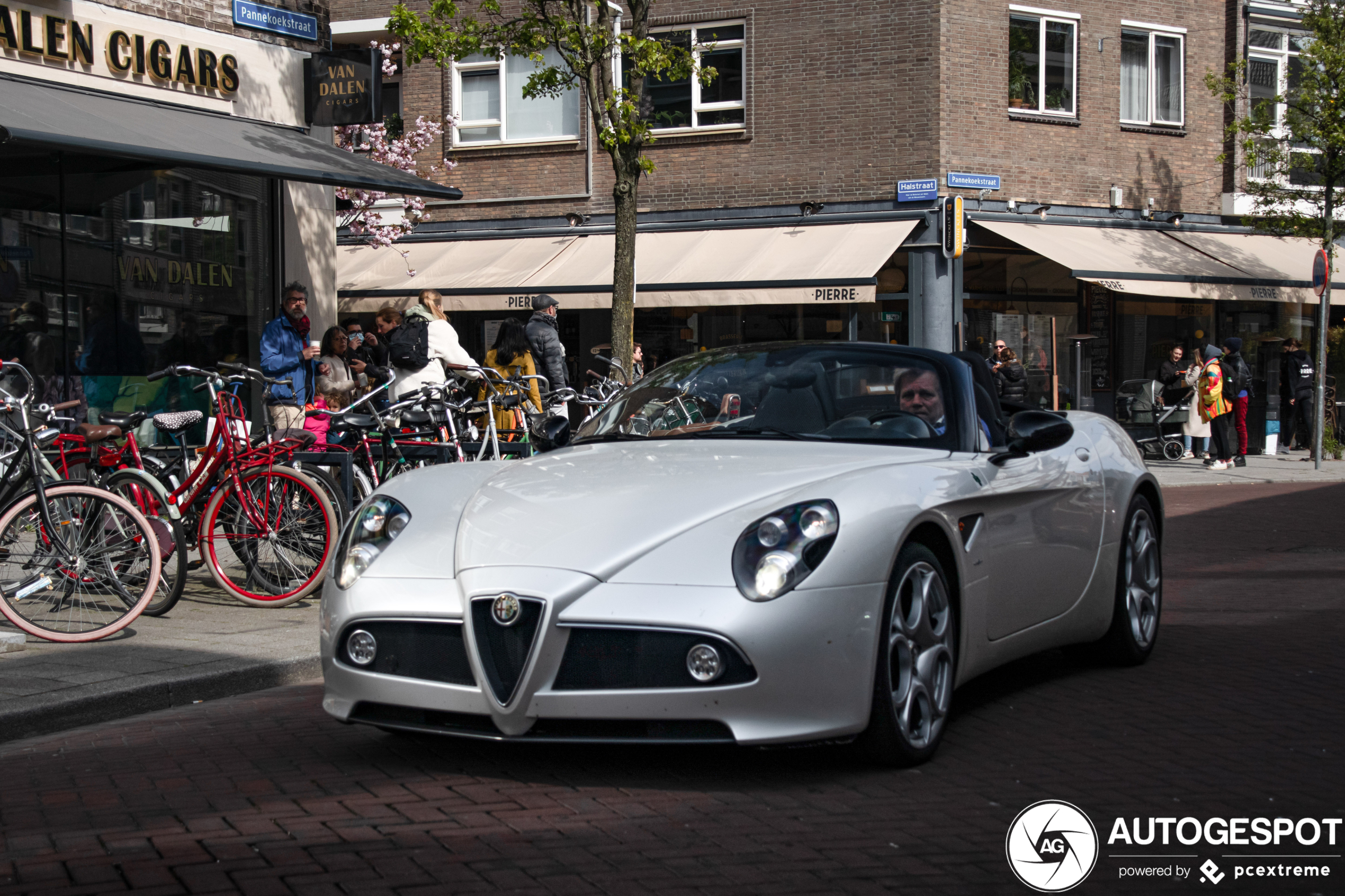 Alfa Romeo 8C Spider