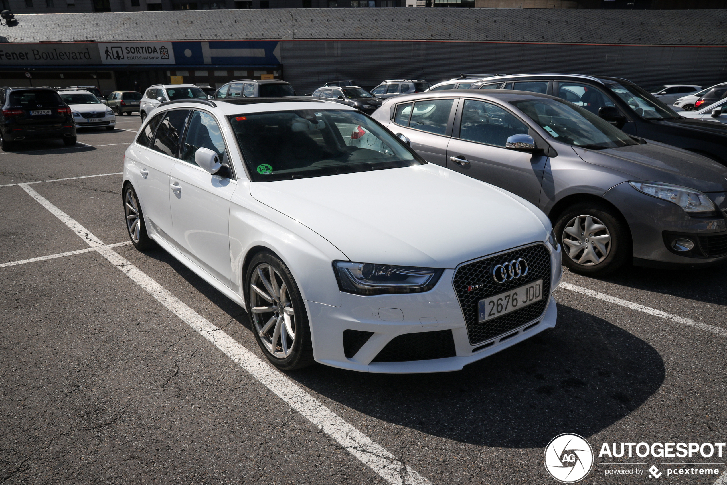 Audi RS4 Avant B8