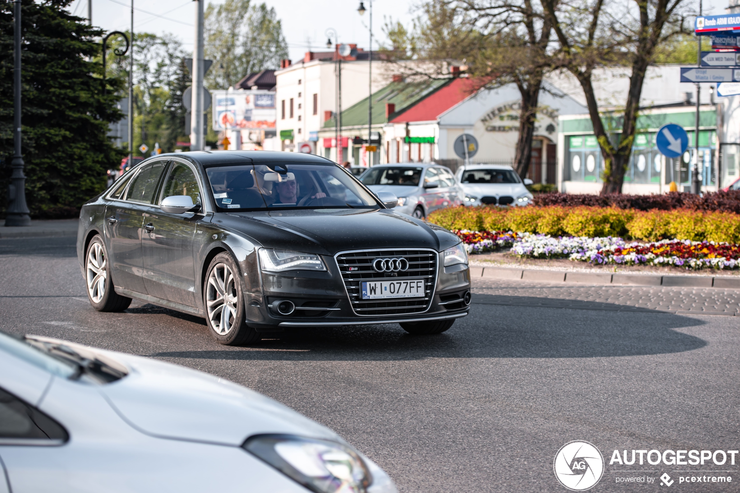 Audi S8 D4