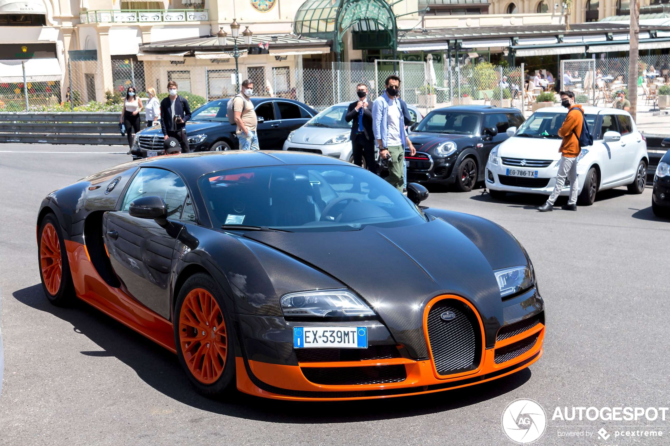 Bugatti Veyron 16.4 Super Sport L'Edition Spéciale Record du Monde