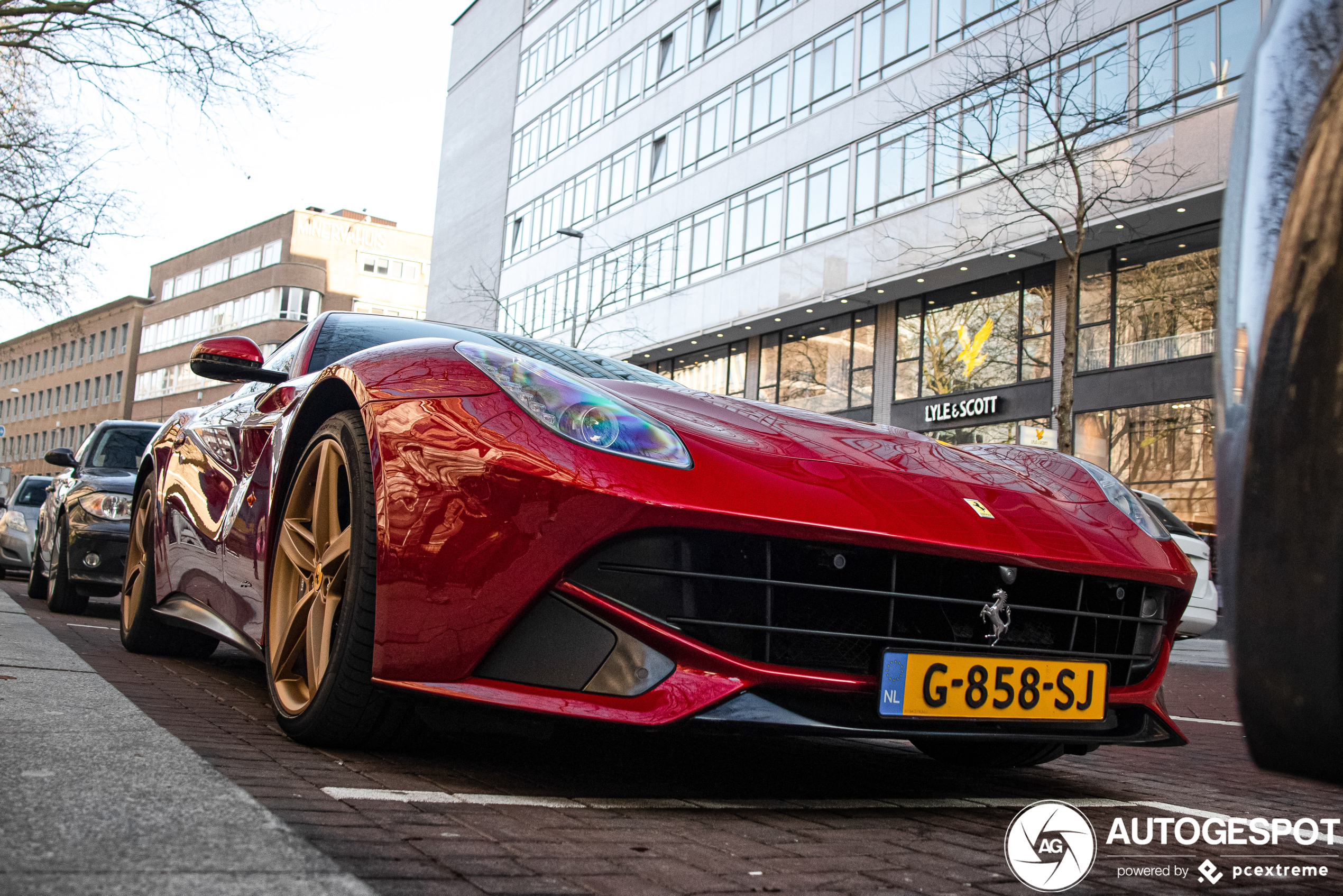 Ferrari F12berlinetta