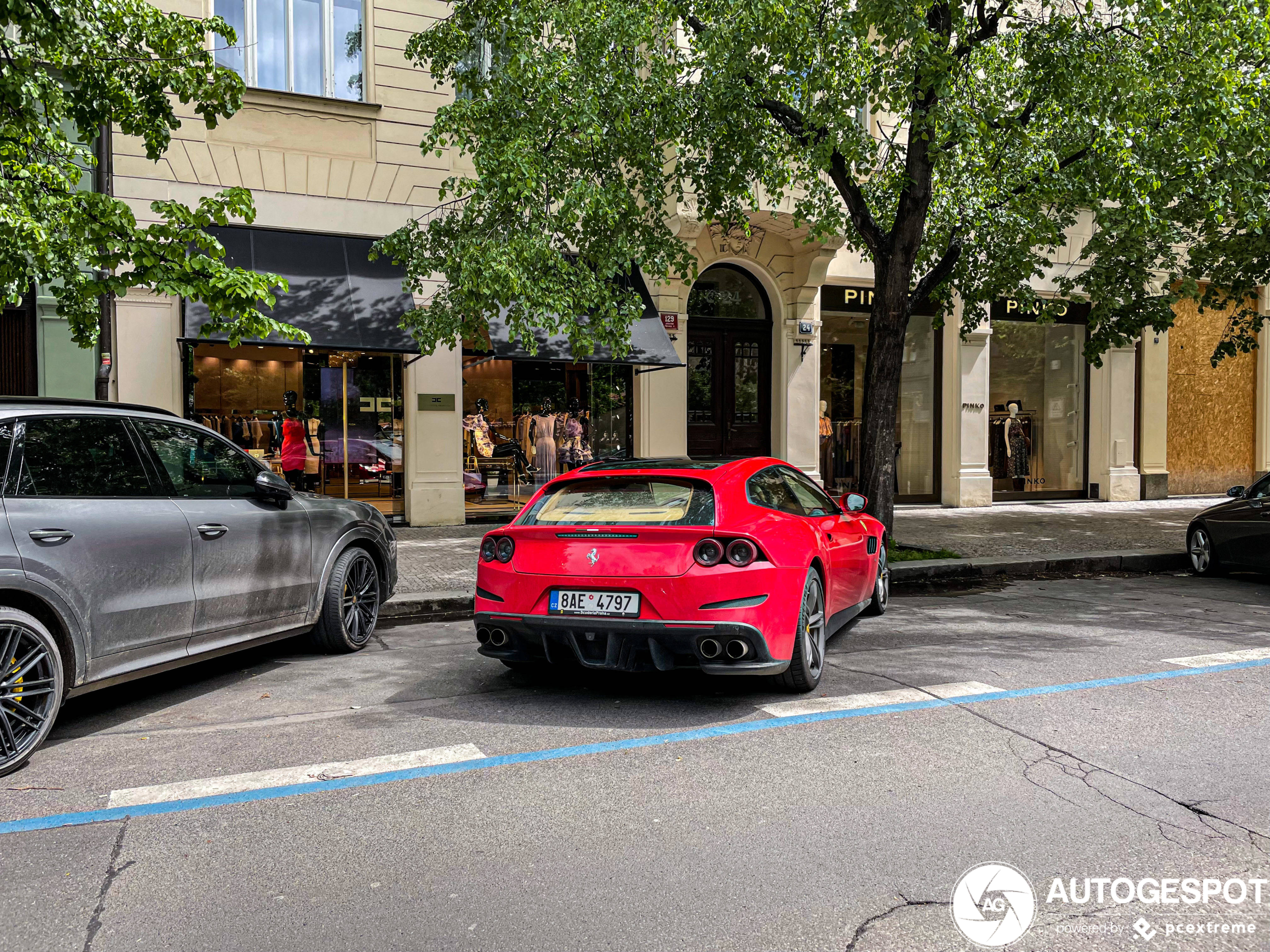 Ferrari GTC4Lusso