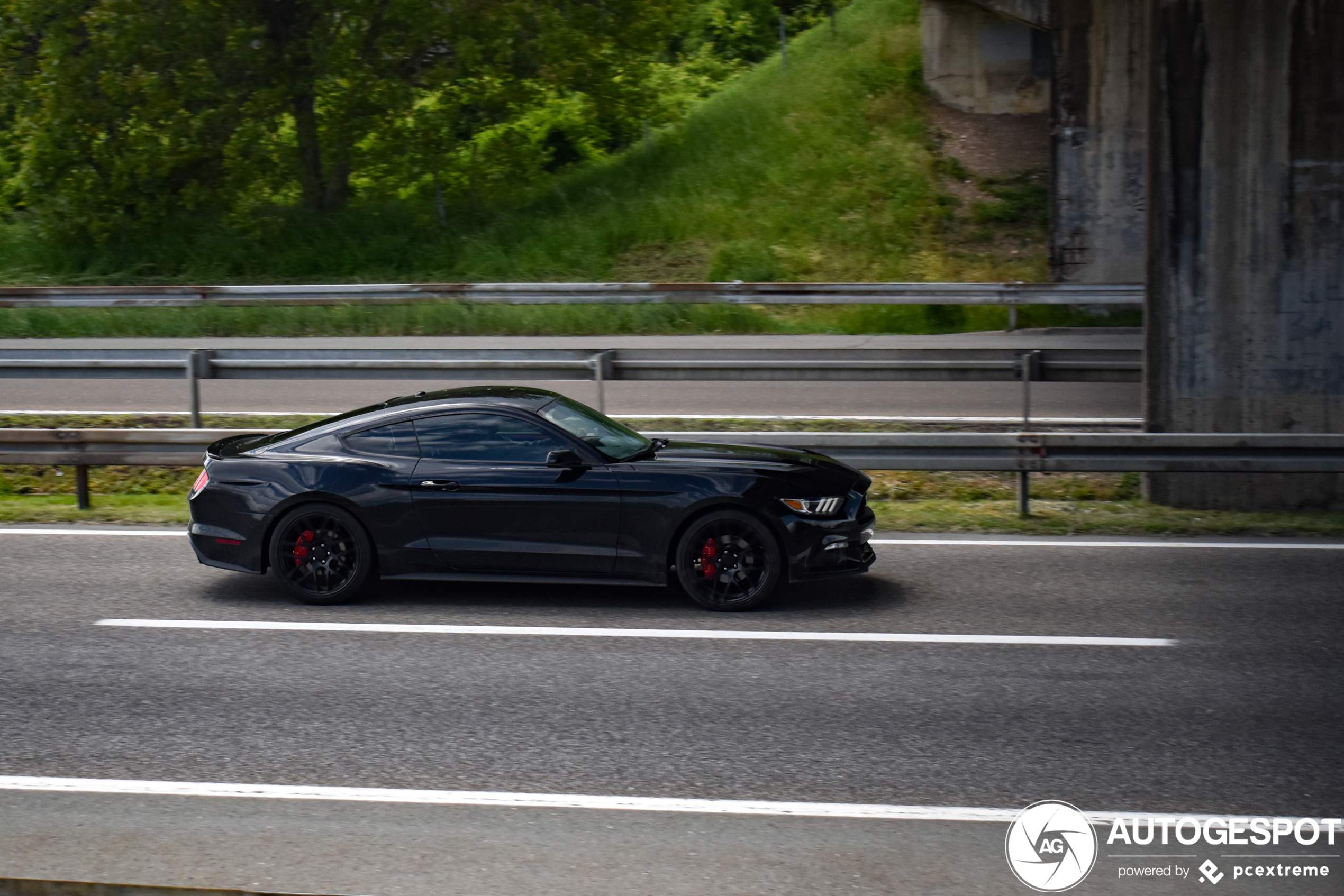 Ford Mustang GT 2015