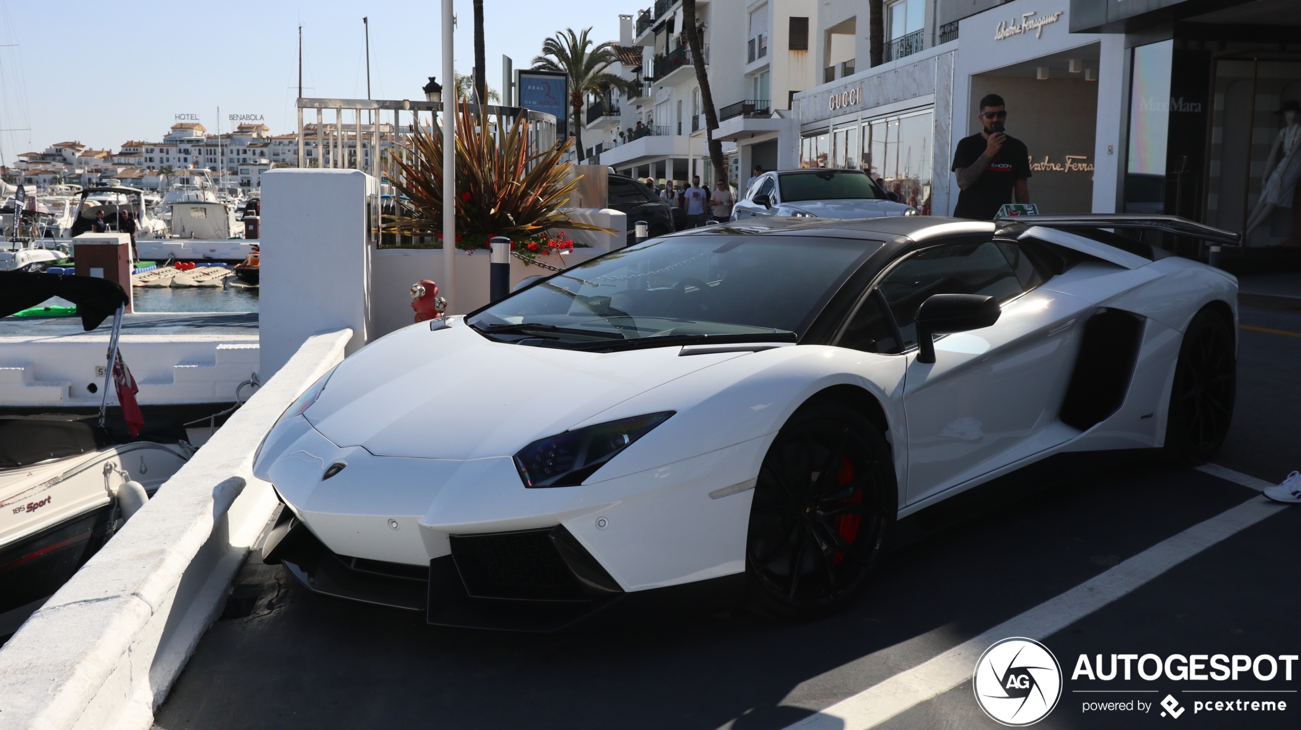 Lamborghini Aventador LP700-4 Roadster