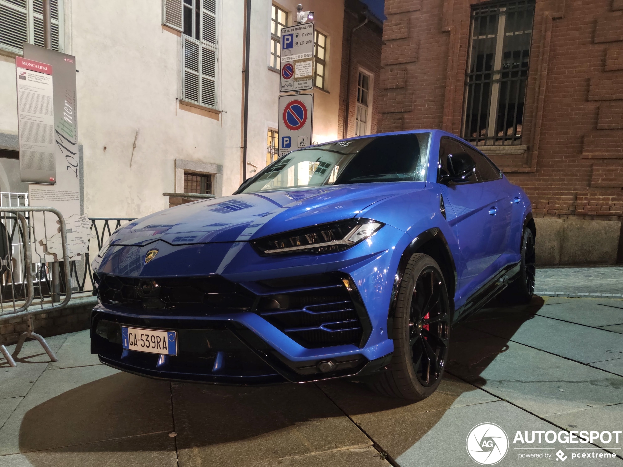 Lamborghini Urus