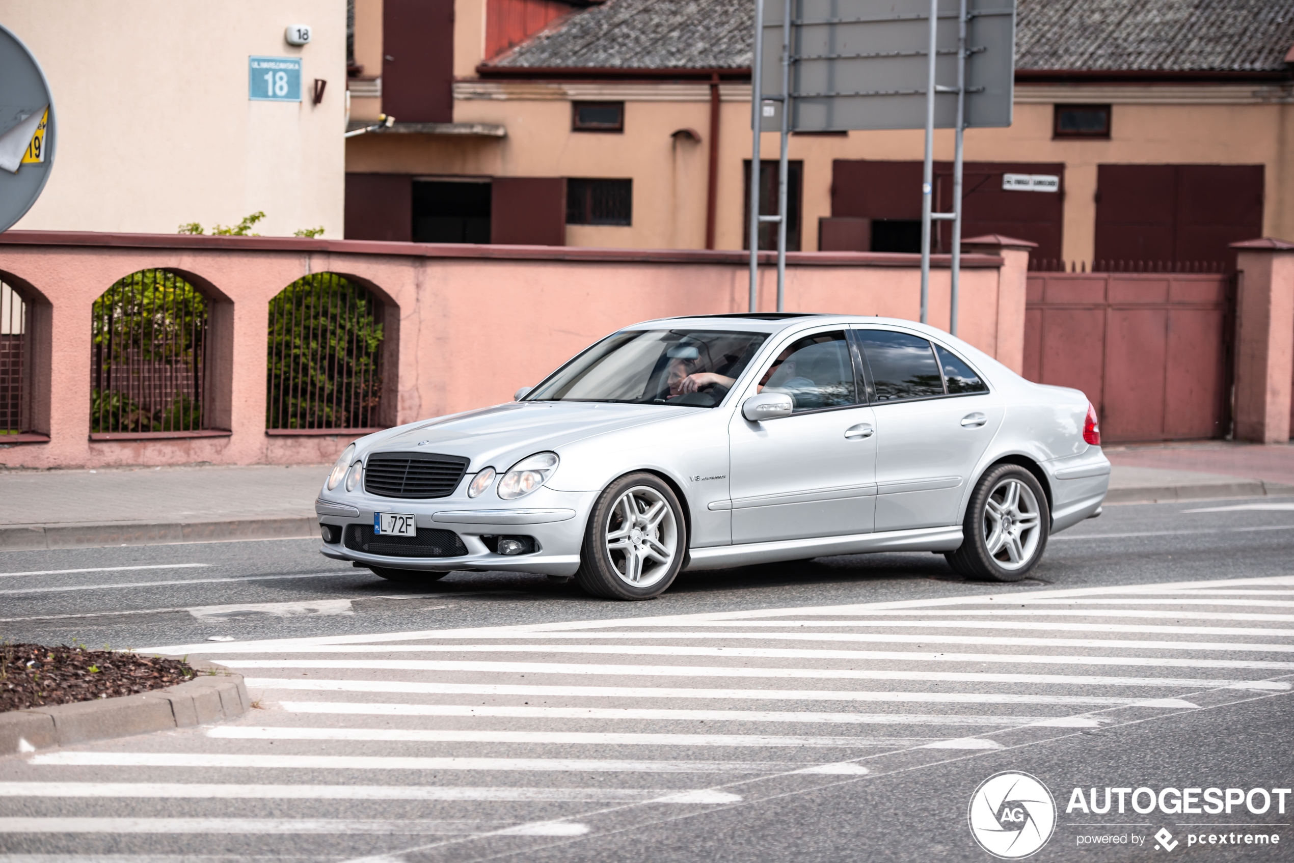 Mercedes-Benz E 55 AMG