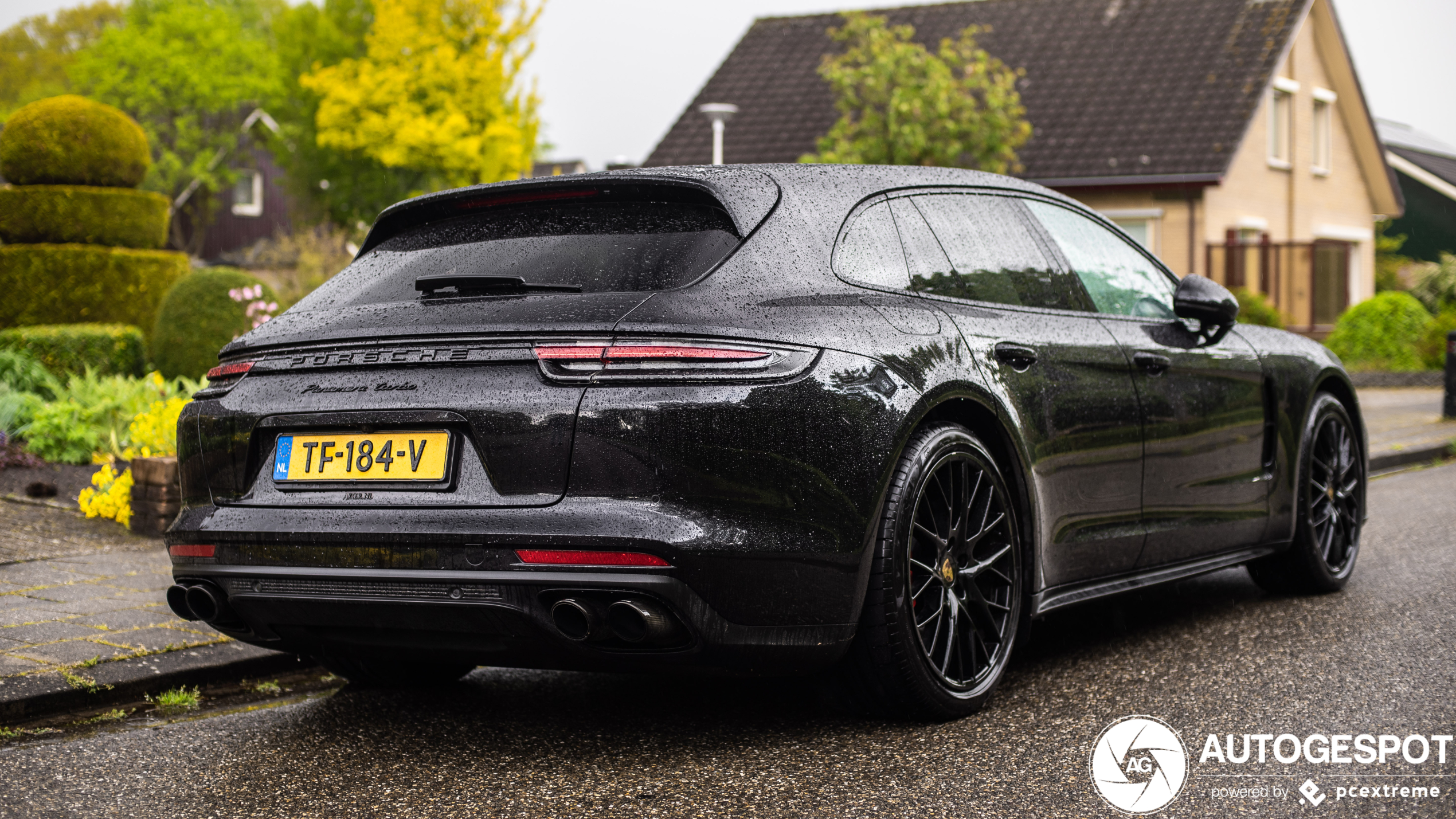 Porsche 971 Panamera Turbo Sport Turismo