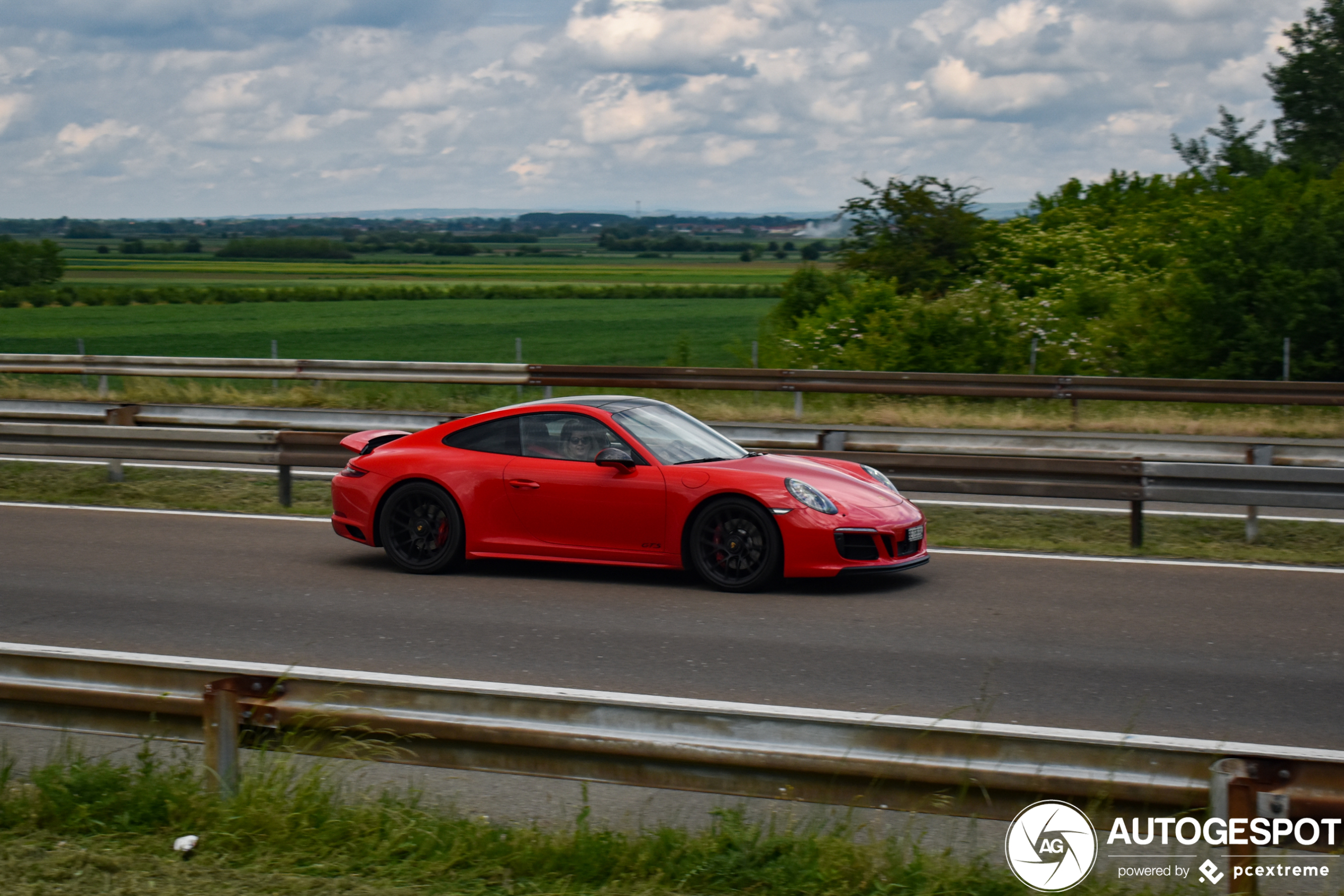 Porsche 991 Carrera 4 GTS MkII