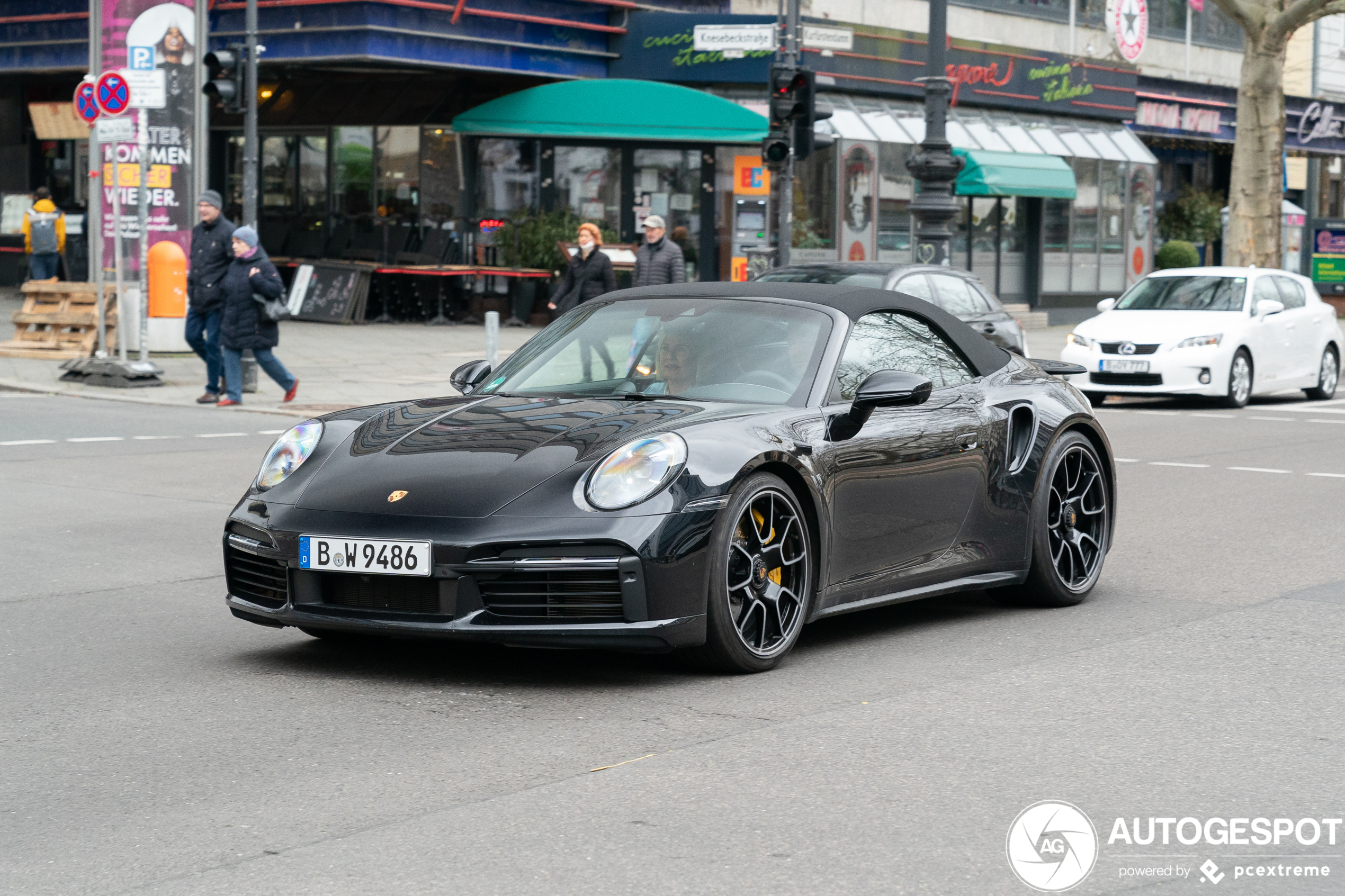 Porsche 992 Turbo S Cabriolet