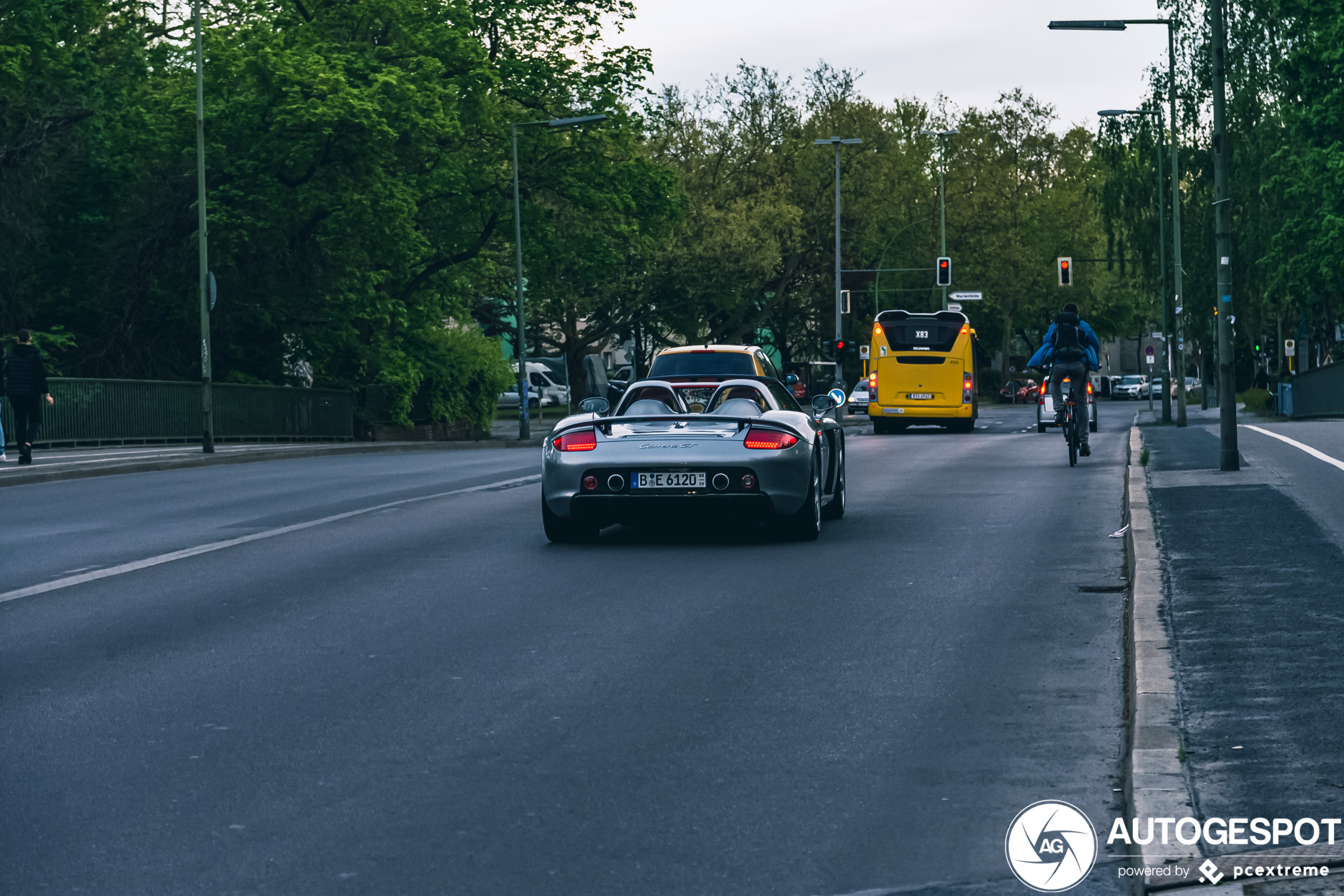 Porsche Carrera GT verdient gewoon altijd de aandacht