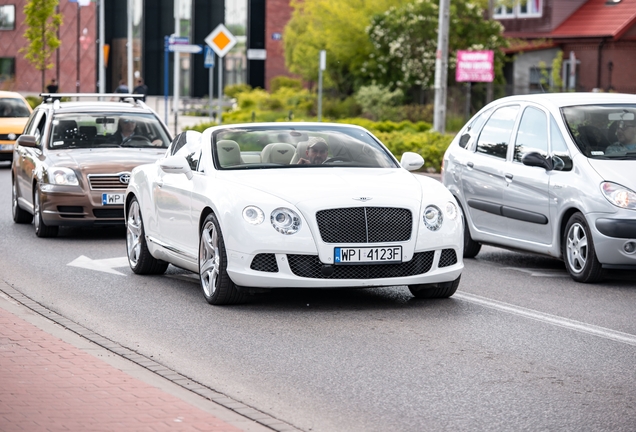 Bentley Continental GTC 2012